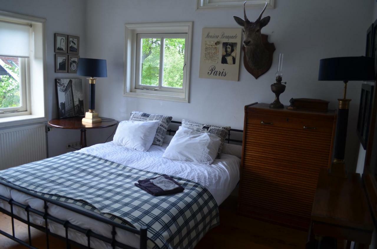 Bed and Breakfast Bij Janneke Sleeuwijk Екстер'єр фото